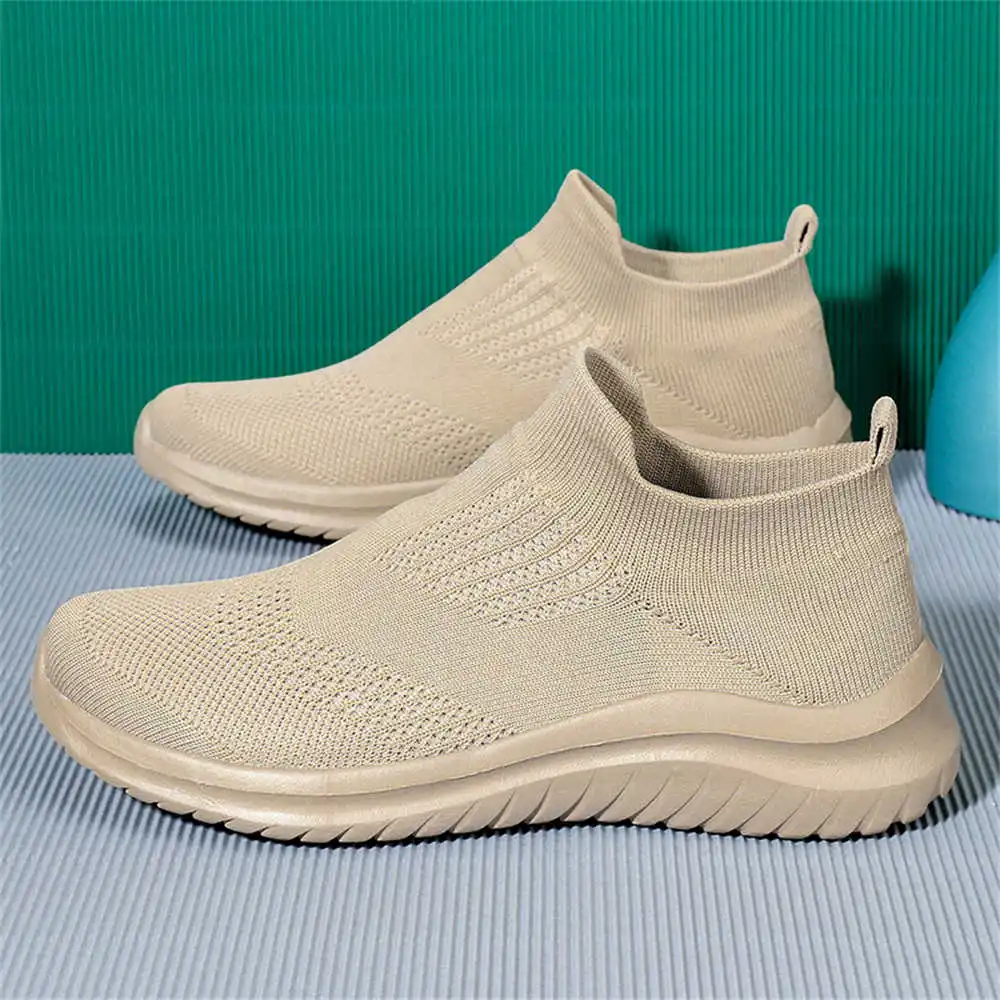 Beige suave nueva novedad zapa - Kids Outdoor Volleyball Shoes reseña y precio